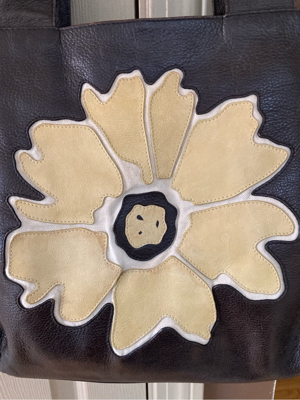 RADLEY LONDON ๐ผ Flower Shoulder Bag One Of A Kind EUC - Picture 3 of 9